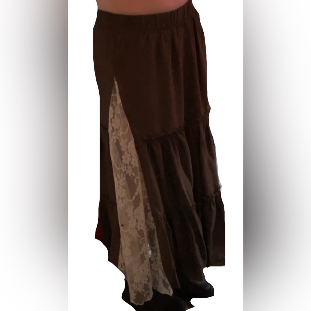 ROMWE grunge brown long skirt, laced slit on the side. XS